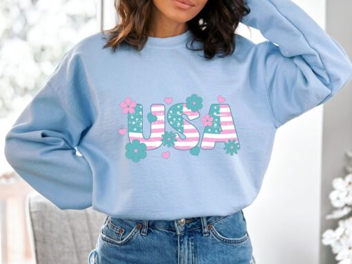 4th of July Retro Sweatshirt, Groovy Flowers Crewneck