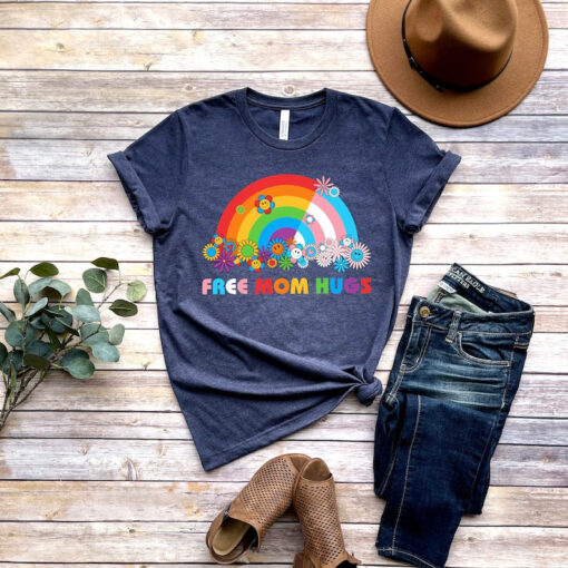 Free Mom Hugs T-Shirt, Proud Mom Apparel, Rainbow Gay Pride T-Shirt, Lgbtq Proud Parent Shirt