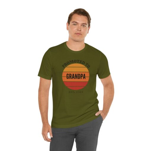 Promoted to grandpa est 2023 tshirt, retrovintageshirt, father's day gift,new grandfather shirt