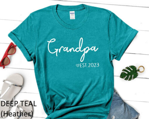 Grandpa 2023 Shirt, Grandpa 2023 T Shirt, baby announcement Shirt, Grandpa est 2023 Shirt