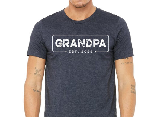 Grandpa Est.2023 Shirts, Grandfather Baby Announcement Shirt, Custom Grandpa T-shirt