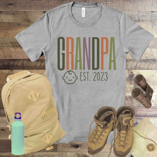 Grandpa Est. 2023 T-shirt, New Grandpa in 2023 Shirt, 2023 New Grandparent Tee Shirt, Fathers Day Gift