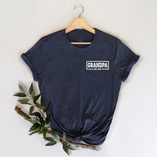 Grandpa Est 2023 Shirt, New Grandpa Gift, New Grandpa Tee, Baby Reveal to Grandpa, Grandpa Reveal Gift