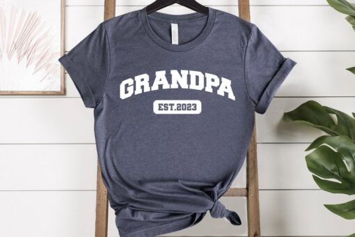 Grandpa Est 2023 Shirt, Grandpa Shirt, Father's Day Gift, Gift for Grandpa,Pregnancy Announcement Grandparents