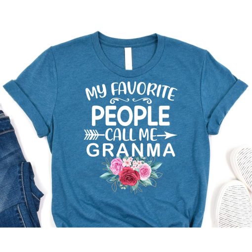 My Favorite People Call Me Granny Funny Floral Mother's Day T-Shirt