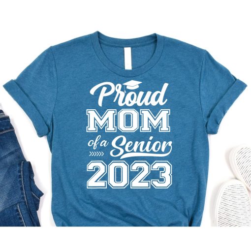 Proud Mom of a senior 2023 Class of 2023 Mom T-Shirts