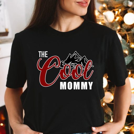 Comfort Colors Cool Mom Shirt, Shirts For Mom, Mothers Day Gift, New Mom Gifts, Retro Cool Mom T-Shirt, Mama Outfit, Cool Mama