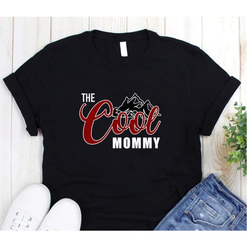 Comfort Colors Cool Mom Shirt, Shirts For Mom, Mothers Day Gift, New Mom Gifts, Retro Cool Mom T-Shirt, Mama Outfit, Cool Mama