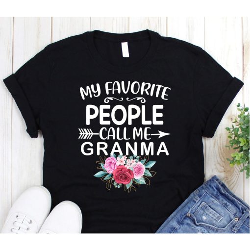 My Favorite People Call Me Granny Funny Floral Mother's Day T-Shirt