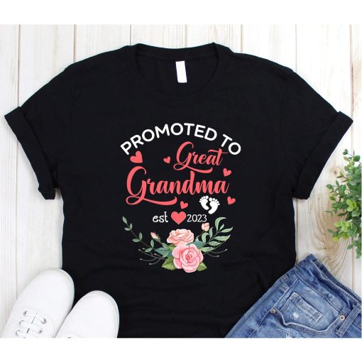 Promoted To Grandma Est 2023 Women Floral First Time Grandma, Best Grandpa Ever, First Time Grandpa Tee, Baby Reveal Grandma Est 2023