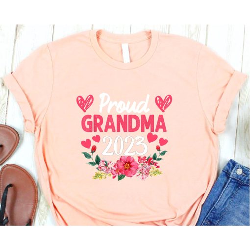 Promoted to Grandma 2023 Mothers Day Soon to be Grandma 2023, First Time Grandma Tee, Promoted To Grandma, Nana Shirt