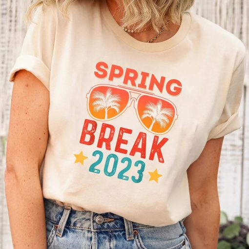 Vintage Spring Break 2023 School Family Beach Vacations T-Shirt