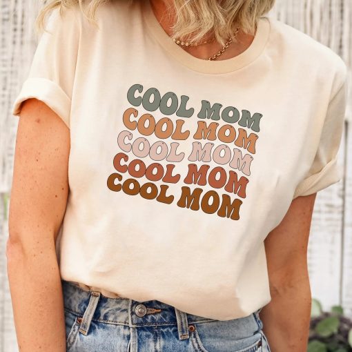 Cool Mom Shirt, Shirts For Mom, Mothers Day Gift, New Mom Gifts, Retro Cool Mom T-Shirt, Mama Outfit, Boho Retro Graphic Tee