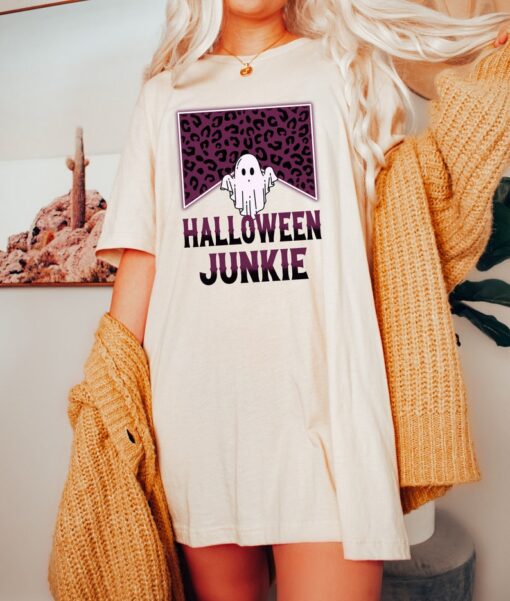 Halloween Junkie Shirt, Halloween Season Shirt,2022 Happy Halloween Shirt,Trick Or Treat Halloween Shirt