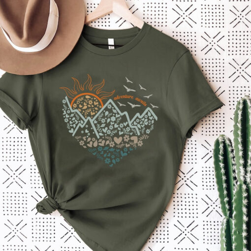 Hiking T-shirt, Dventure Awaits T-shirt, Nature Camp Lover T-shirt, The Great Outdoors Shirt