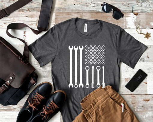 Mechanic Dad Shirt, Mechanic American Flag Unisex Tee - Gift for Mechanic, Car Enthusiast, Automotive Fan