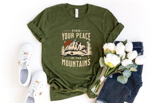 Mountain Shirt, Mountain Lover, Mountain Silhouette Tee, Hiking Camp Outdoors T-Shirt