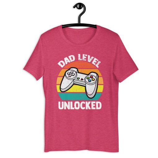 New Dad Shirt | Dad Level Unlocked | Funny Gamer Dad Pregnancy Reveal Father's Day Gift