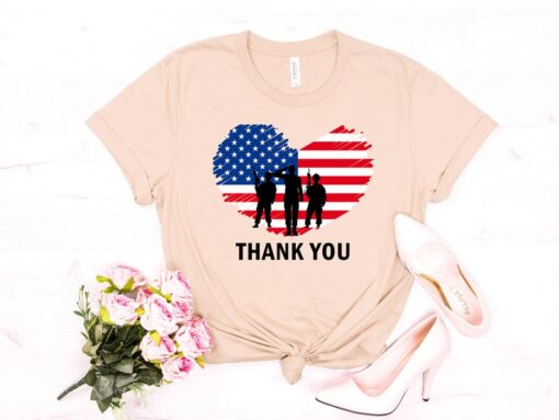 Patriotic American Flag Heart Thank You Memorial Day Veterans T-Shirt