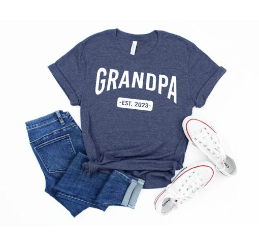 Grandpa Est 2023, Gift for Grandpa, Pregnancy Announcement Tee, Fathers Day Gift for Grandfather