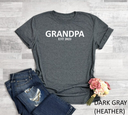 Personalized Grandpa Shirt, Grandpa Est 2023 T-Shirt, New Grandpa Tee, Gift for Grandpa, Fathers Day Gift