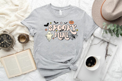 Spooky Mom Shirt, Spooky Vibe T-Shirt, Halloween Shirt, Retro Halloween Shirt, Funny Halloween Shirt