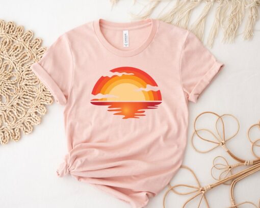 Summer Vacation 2023 T-shirt, Sunset Sunshine Shirt For Beach Lovers For Sunset Design Tee For Women's