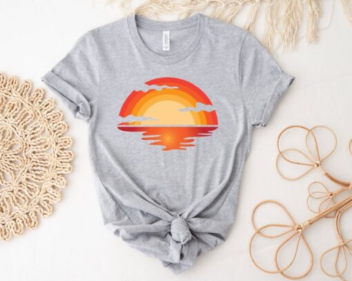 Summer Vacation 2023 T-shirt, Sunset Sunshine Shirt For Beach Lovers For Sunset Design Tee For Women's