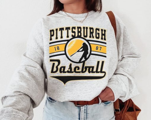 Vintage Pittsburgh Pirate Crewneck Sweatshirt