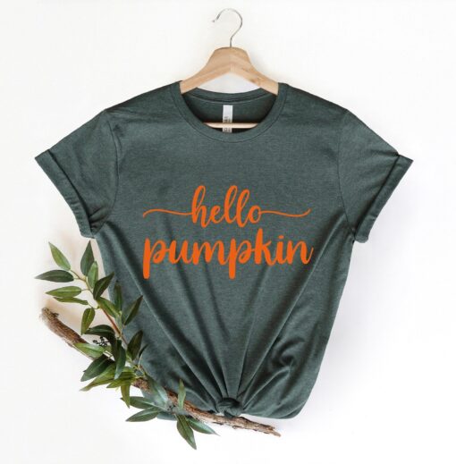 Hello Pumpkin Shirt, Thanksgiving Shirt, Fall Shirts, Fall Tshirt, Autumn Shirt, Cute Graphic Tee, Thanksgiving Gift