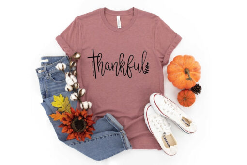 Thankful, Thankful Shirt, Thanksgiving T Shirt, Cute Thankful heart t-shirt, Fall T Shirt, Women's Thanksgiving T Shirt