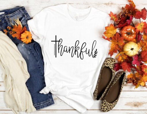 Thankful, Thankful Shirt, Thanksgiving T Shirt, Cute Thankful heart t-shirt, Fall T Shirt, Women's Thanksgiving T Shirt