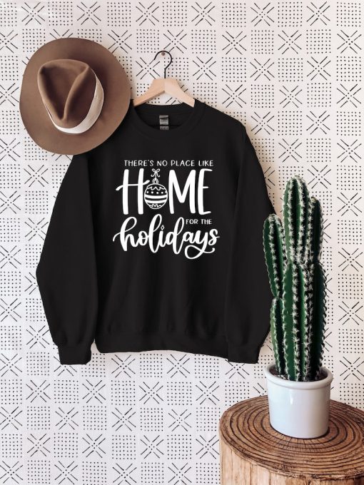 Christmas Home Sweatshirt, Christmas Lady Sweat, Best Christmas Gift, Winter Sweatshirt