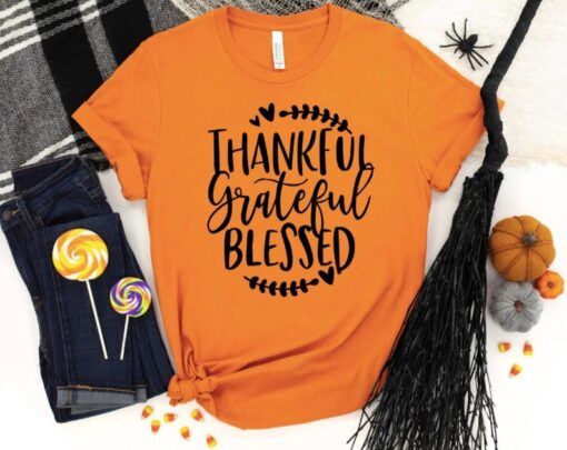 Thankful Grateful Thanksgiving Shirt, Cute Fall Graphic Tee , Truck Pumpkin Shirt, Fall Harvest Shirt, Mom Fall Shirt