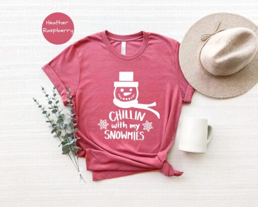 Chillin With My Snowmies Shirt, Christmas Outfit, Christmas Party, Christmas Apparel, Funny Christmas Tee, Christmas Gift