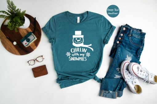 Chillin With My Snowmies Shirt, Christmas Outfit, Christmas Party, Christmas Apparel, Funny Christmas Tee, Christmas Gift