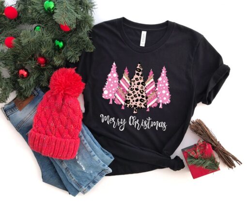 Ladies Merry Christmas Shirt, Women Christmas Shirt, Cute Christmas Shirt, Women Holiday Shirt