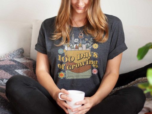 100 Days of Growing Shirt | Boho Teacher T-Shirt | Retro Plant Lover T-Shirt | 100 Days Of School | Elementary Teacher Tee