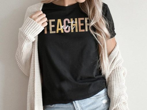 Art Teacher Shirt, New Art Teacher Shirt, Gift For Art Teacher, Retro Art Teacher Tee, Teaching Amazing Artists Tee, Artist Gift