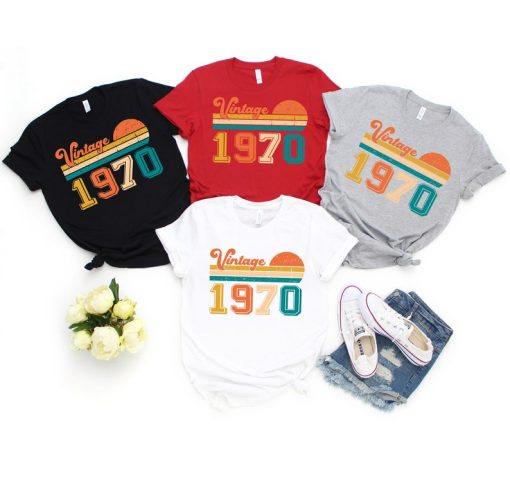 Vintage 1970 53th Birthday Gifts T-Shirt For Men Women