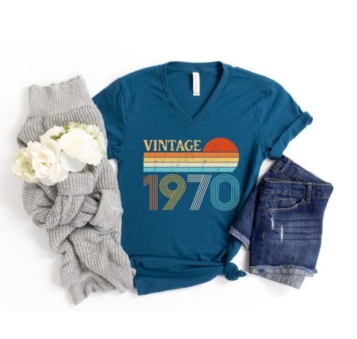 Vintage 1970 53th Birthday Year Old Gifts T-Shirt For Men Women