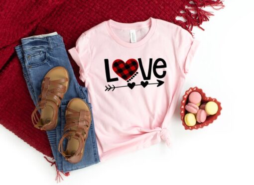 Love with Arrows Shirts, Valentine's Shirt, Lovers Shirt, Valentine's Day Shirt, Funny Valentines Shirt, Gift for Valentines, Couple Shirts