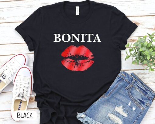 Bonita Red Lips for Empowered Latina Women, It's The Lips For Me, Bonita Shirt, Women's Bonita T-Shirt, Spanish Shirt