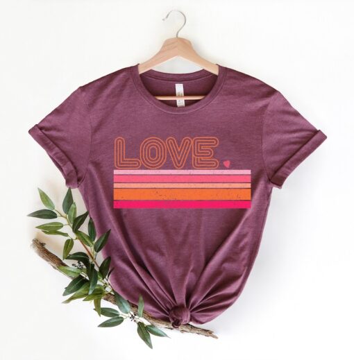 Retro Love Valentines Day Shirt,Valentines Day Shirts For Woman,Heart Shirt,Cute Valentine Shirt,Valentines Day Gift,Valentines Gift