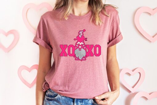 XOXO Valentine Gnome Tshirt, Cute Gnomies Tshirt, Valentines T-shirt, Cute Valentine Tee, Love Gnome Shirt, Heart Valentine's Crewneck