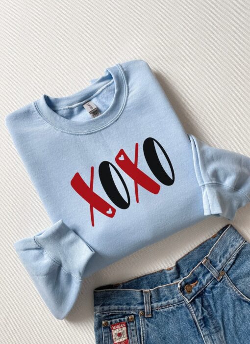 Valentines Day Sweatshirt, XOXO Sweatshirt, Valentines Shirt, Love Sweatshirt, Valentines Day Shirts for Women, Valentines Day Hoodie