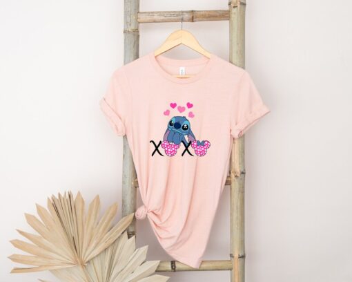 Stitch Valentines T-shirt, Stitch Cute Valentines Shirt, Stitch Funny Valentines Shirt, Stitch XoXo valentines Shirt.