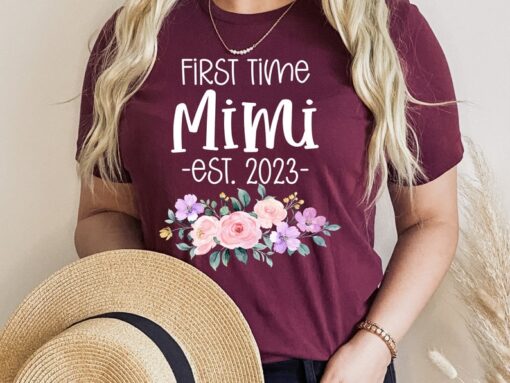 Gift for New Grandma, First Time Mimi, Gift for Grandma, Grandma Gift Shirt