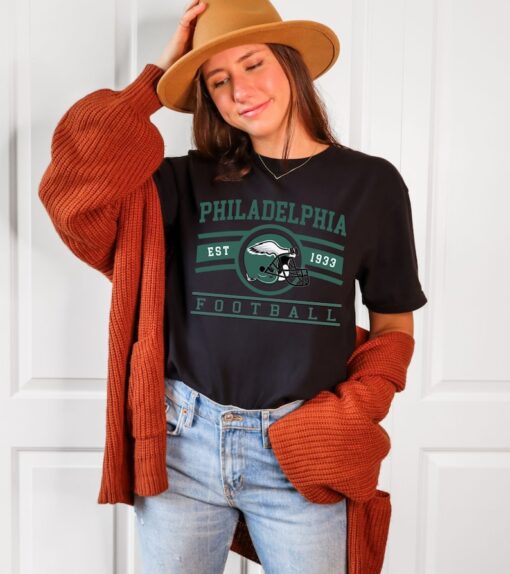 Philadelphia Football T-Shirt, Vintage Style Philadelphia Football Tshirts, Football Tshirt, Philadelphia T Shirt