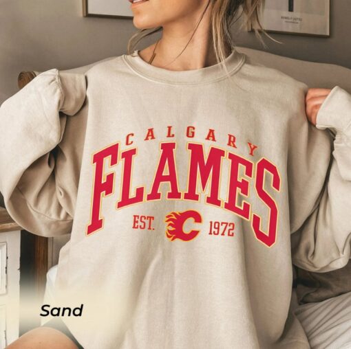 Vintage Calgary Flames Sweatshirt, Flames Tee, Hockey Sweatshirt, College Sweater, Hockey Fan Shirt